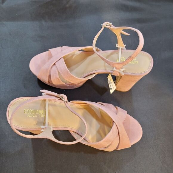 BRAND NEW CUSHIONAIRE  FOXY PLATFORM BLOCK HEEL DRESS SANDAL - Picture 6 of 16